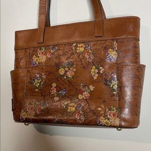 Patricia Nash | Women’s Varsi Tote in Floral Map Print